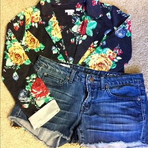 Gap “cut off” denim shorts